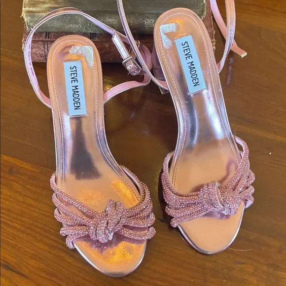 Steve Madden Ilyse Heeled Sandal Pink Metallic Leather Rhinestone - Picture 2 of 8